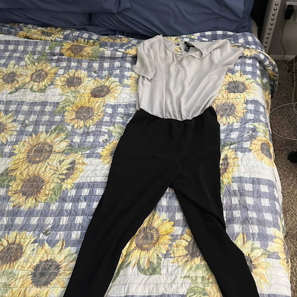 Forever 21 jumpsuit